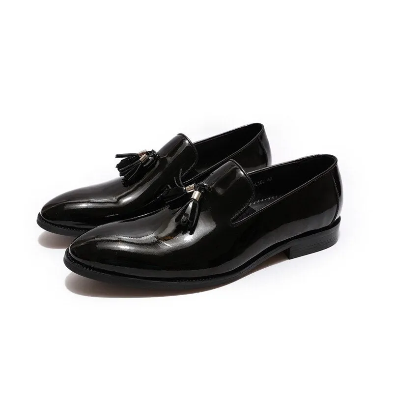 2022 Patent Leather Slip On Men Tassel Loafer Luxury High Quality Casual Footwear For Male Black Brown Party Wedding Shoes