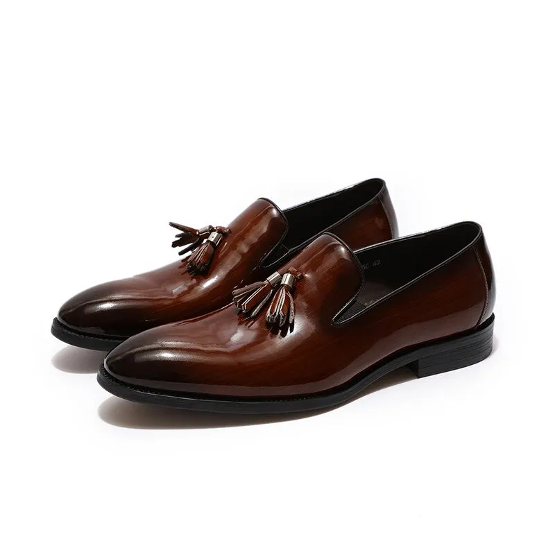 2022 Patent Leather Slip On Men Tassel Loafer Luxury High Quality Casual Footwear For Male Black Brown Party Wedding Shoes