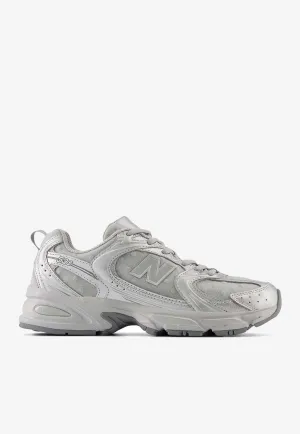 530 Low-Top Sneakers in Raincloud with Silver Metallic