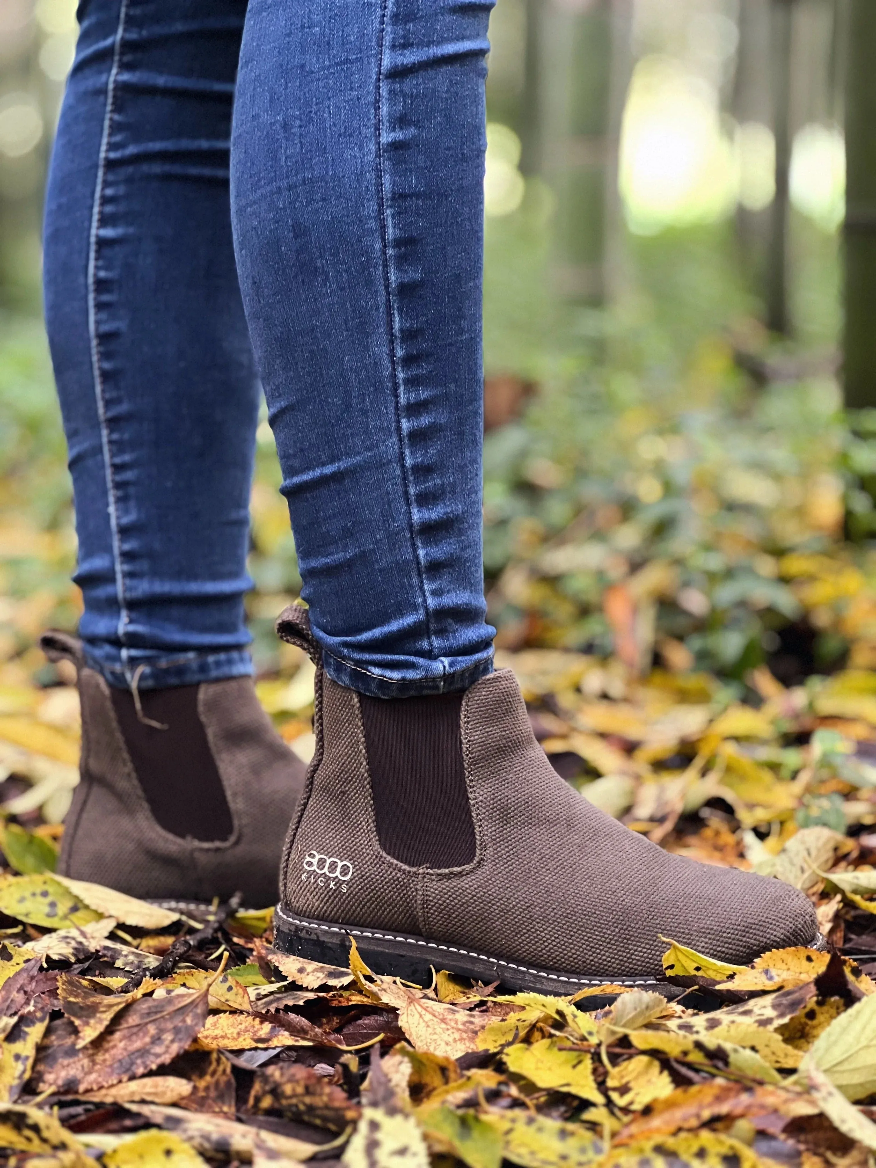 Crossover Women's Vegan Hemp Chelsea Boots | Dark Brown