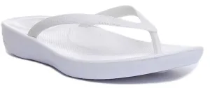 Fitflop Iqushion In White For Women