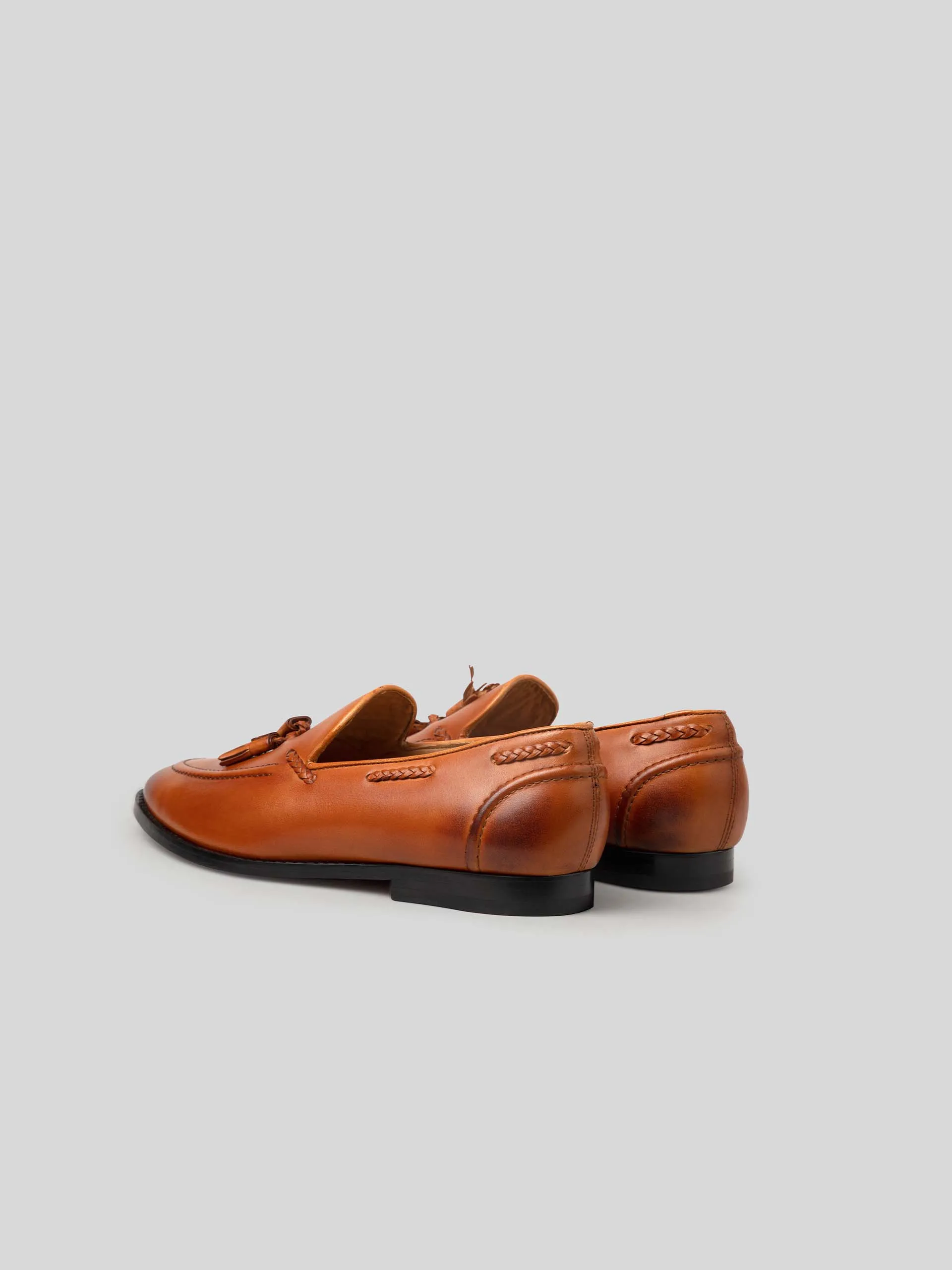 FREDERICK TASSEL LOAFER - TAN