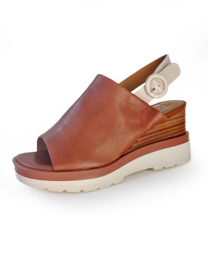 Jara Wedges Brandy Leather