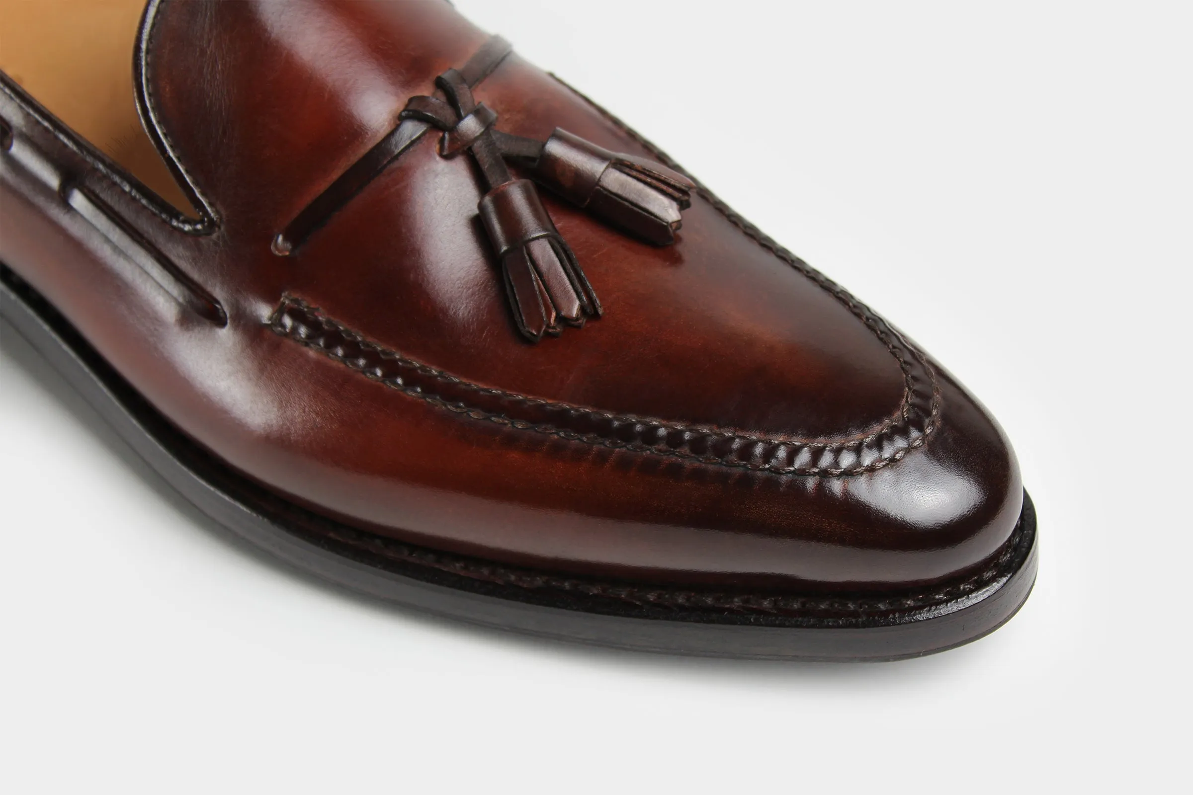 LEONARDO • Custom Fitted Bespoke Tassel Loafers • BURGUNDY