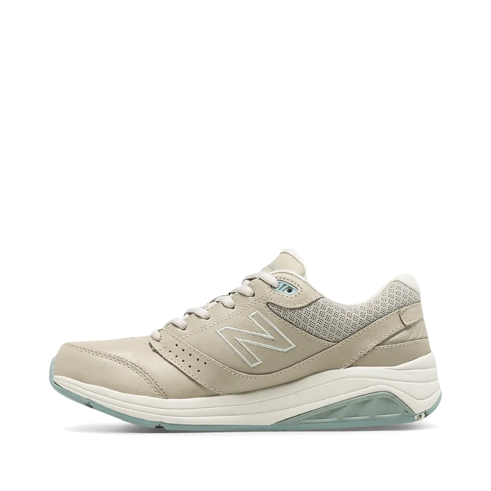 New Balance Women's 928v3 Leather Sneaker in Grey