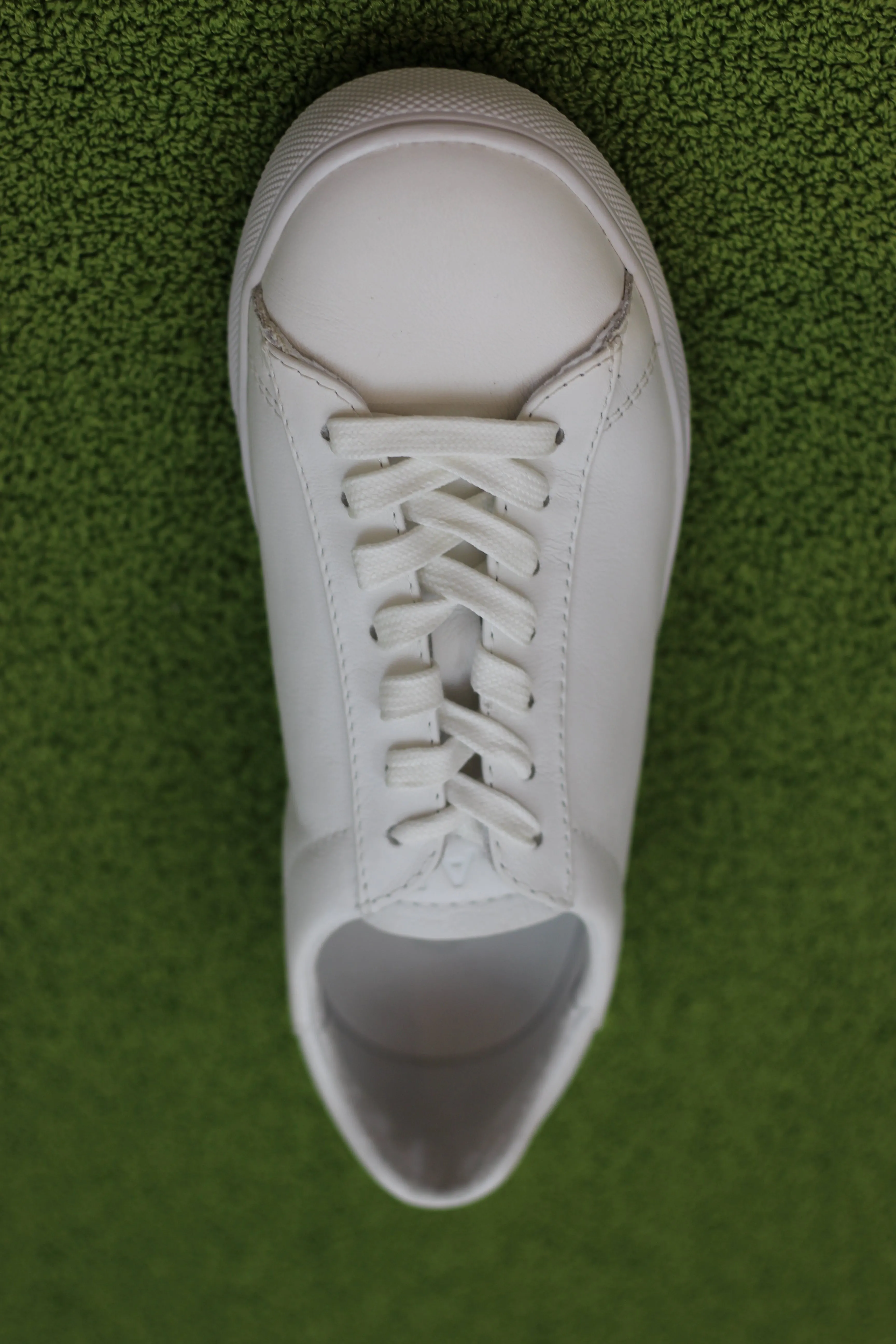 Unisex Bradley Low Sneaker -  Triple White Leather