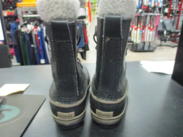 Used Sorel Waterproof Size 3 Snow Boots