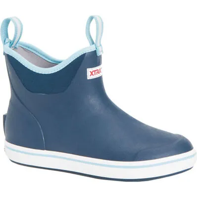 WOMEN'S 6 IN ANKLE DECK BOOT