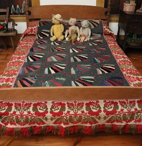 Wool Hand Tied Quilt Bold Fan Design Cozy